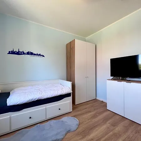 Apartment Hangar 19 Weitblick 1-3 Schwerin (Mecklenburg-Vorpommern)